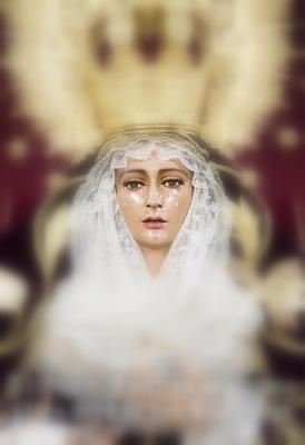 La Virgen de las L&aacute;grimas